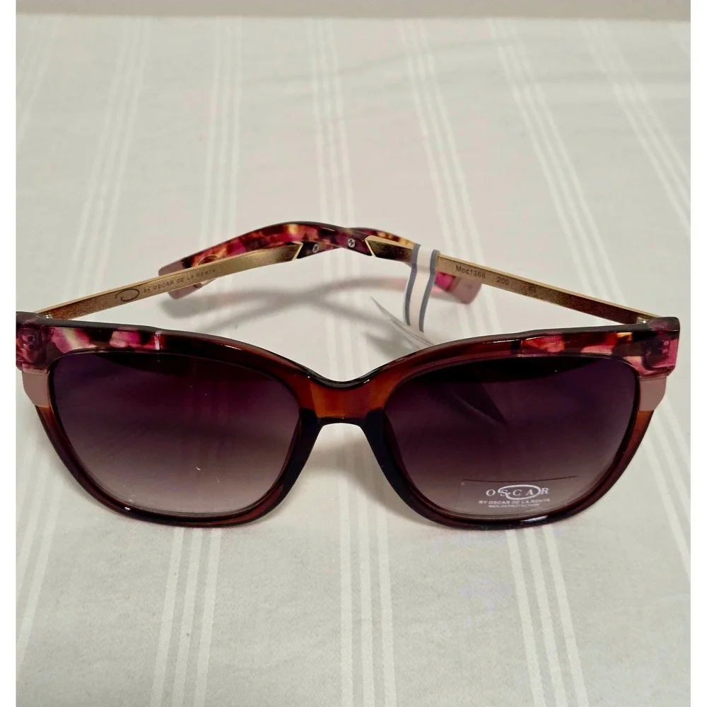 Oscar de la Renta Sunglasses Burgundy Pink Tortoise Gold Square Women